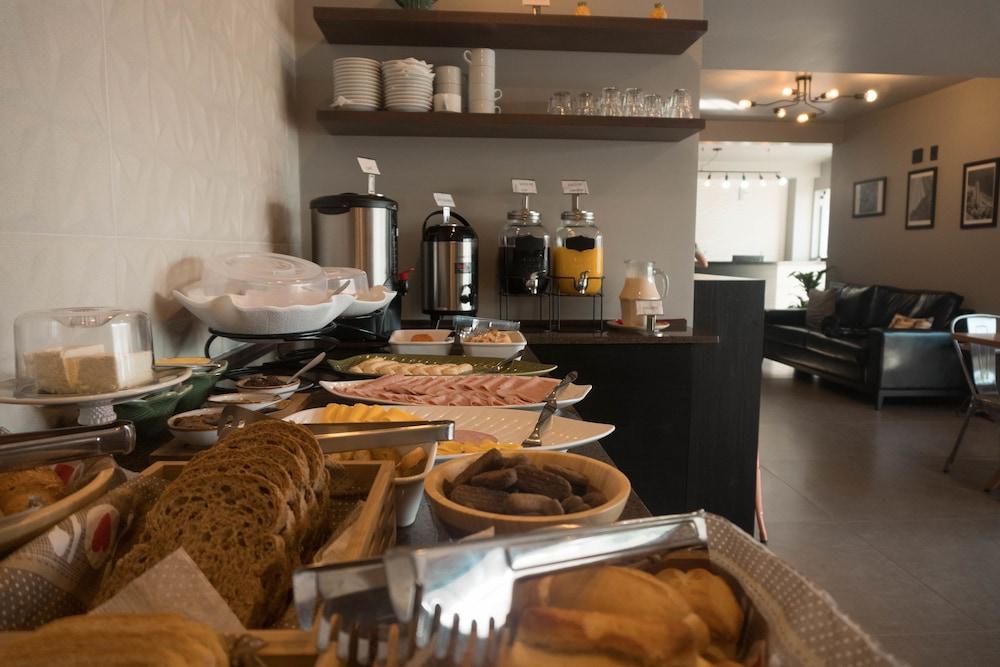 Hotel Blumenhof Balneário Camboriú Zewnętrze zdjęcie