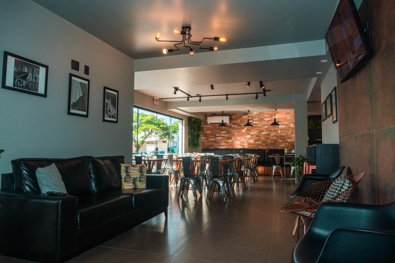 Hotel Blumenhof Balneário Camboriú Zewnętrze zdjęcie